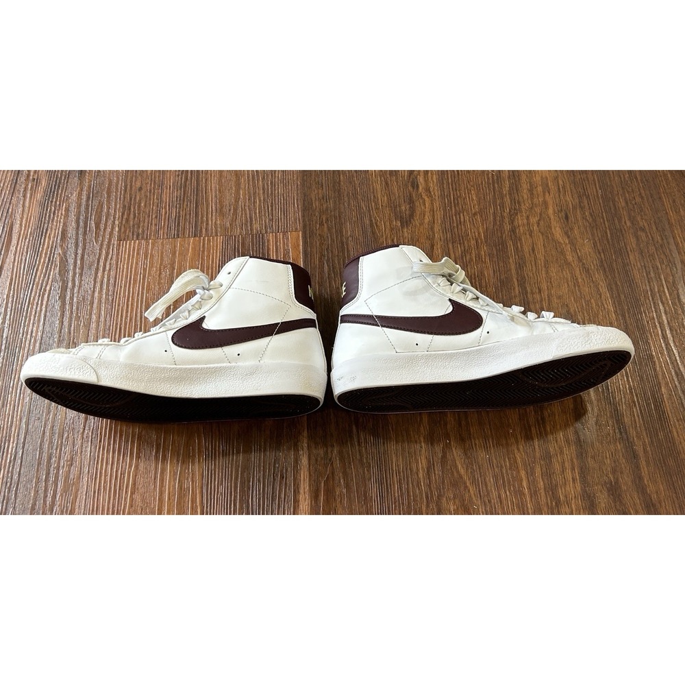 Nike Blazer Mid 77 White Team Red Vintage Sneakers Unisex Kids 4Y DA4086-119 - Picture 7 of 15